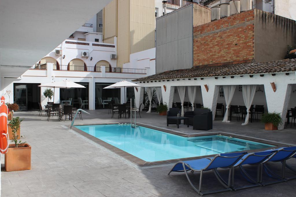 Hotel Salomé Calafell Esterno foto