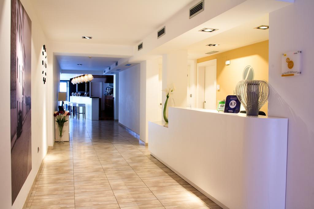 Hotel Salomé Calafell Esterno foto