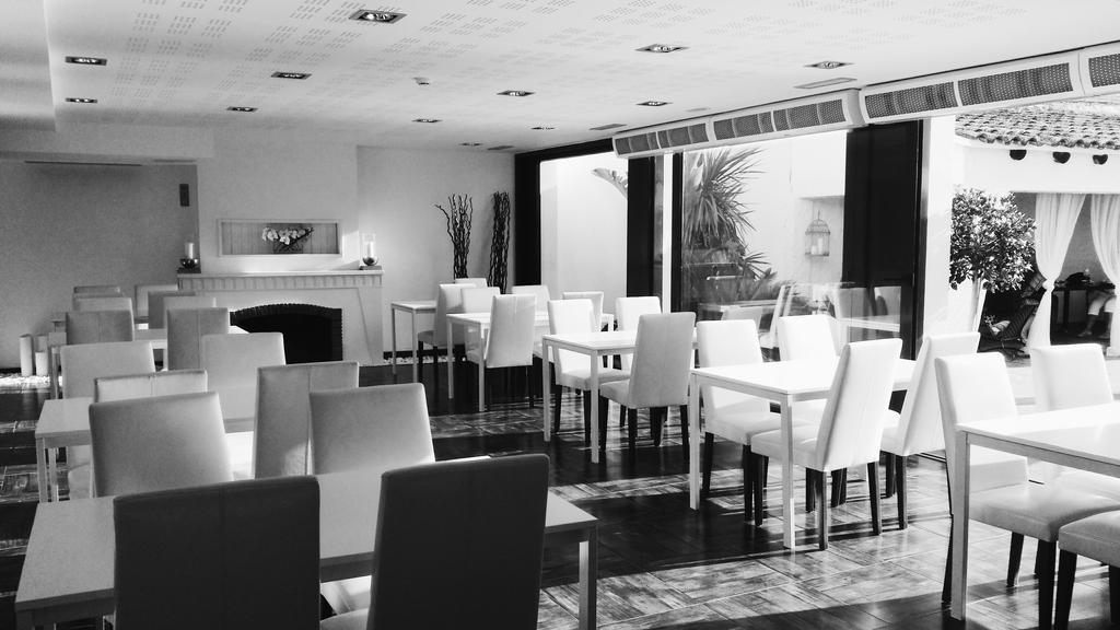 Hotel Salomé Calafell Esterno foto