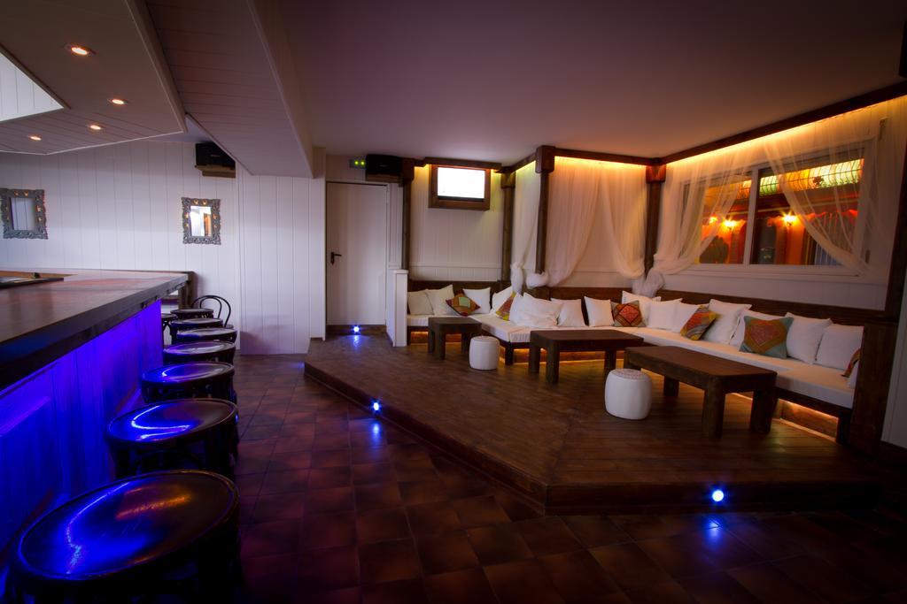 Hotel Salomé Calafell Esterno foto